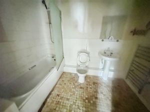 Bathroom- click for photo gallery